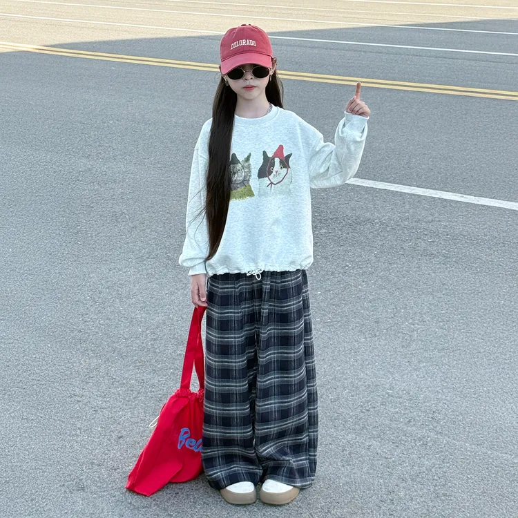 女童春秋款套装2025新款儿童洋气休闲卡通小狗卫衣秋装女孩两件套