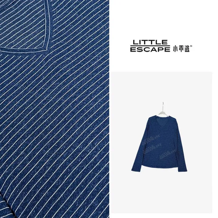 小乖逃X单色打底藏蓝条纹T恤打底V领藏蓝拼白线长袖上衣250788