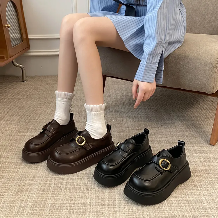 贾不假乐福鞋女2025秋冬新款复古风百搭洋气通勤厚底英伦风小皮鞋