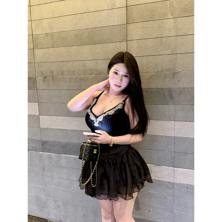 醉月衫【璀璨小姐】微胖大码气质短裙女纯欲A字裙蕾丝收腰显瘦半裙