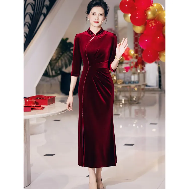 婚礼喜婆婆妈妈装婚宴礼服十月份婚礼高端金丝绒旗袍喜服连衣裙子