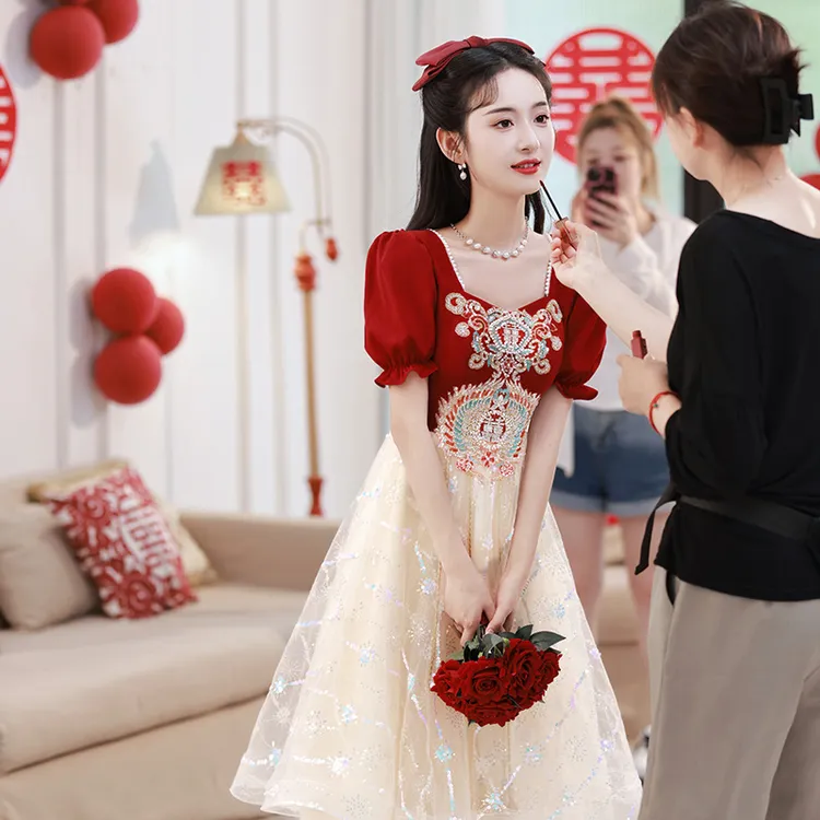 高腰孕妇敬酒服新娘2025新款小个子订婚女孩穿的衣服大气上档次