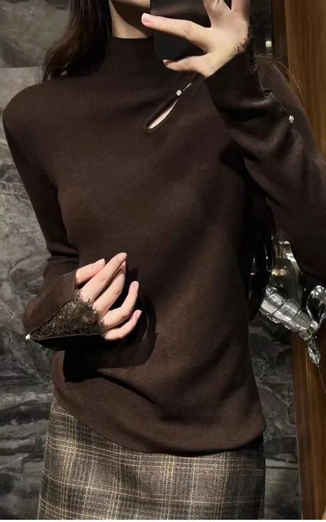 高级感洋气蕾丝柔软上衣针织打底衫秋冬半高领毛衣女百搭套头显瘦