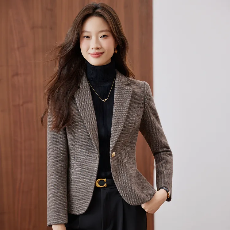 毛呢西装外套女短款小个子2025秋冬新款气质百搭羊毛呢子西服上衣