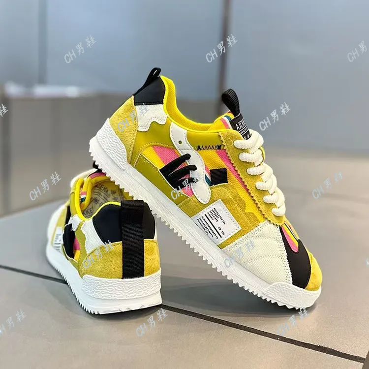 新款夏季休闲鞋男士百搭板鞋男2025慢跑欧洲站软底潮男轻便运动鞋