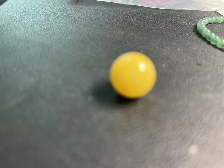 翡翠a货黄翡珠子卡13多样性发其中一个