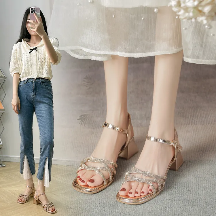 doumppZHR水钻凉鞋女2023新款夏季粗跟凉鞋女外穿仙女风配裙子中