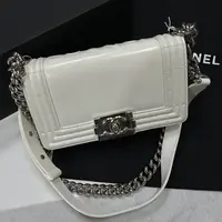 95新 Chanel/香奈儿 多多奢品/香奈儿minileboy斜挎包/98新