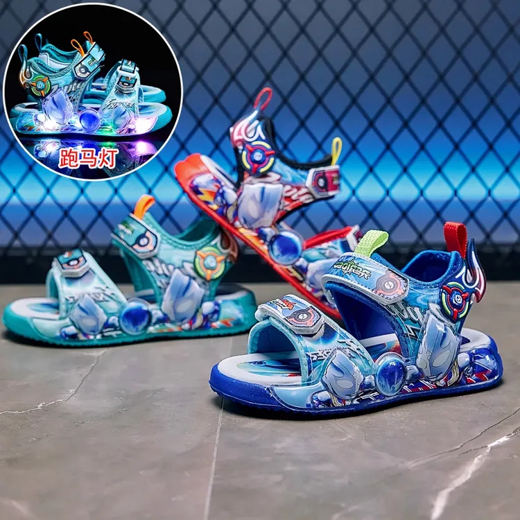 ABC夏季男童凉鞋露趾奥特曼发光儿童凉鞋轻便软底防滑爆款沙滩鞋