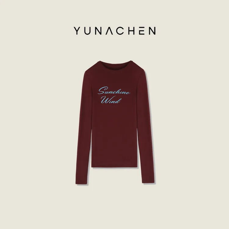 菠萝宝宝yuna【酒红絮语】莱赛尔天丝羊毛琥珀流光字母长袖T恤YH23