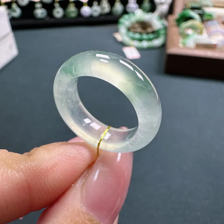 A6955缅甸纯天然A货翡翠冰飘花9号圈口戒指 内径15.4*5.9*3.6
