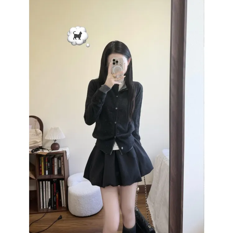 轻奢高级感气质减龄套装新款灰色拼接假两件针织开衫高腰百褶短裙