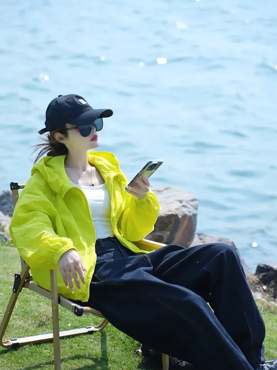 【防晒衣】时尚户外白色轻薄连帽宽松长袖夏季小众薄款宽松9030