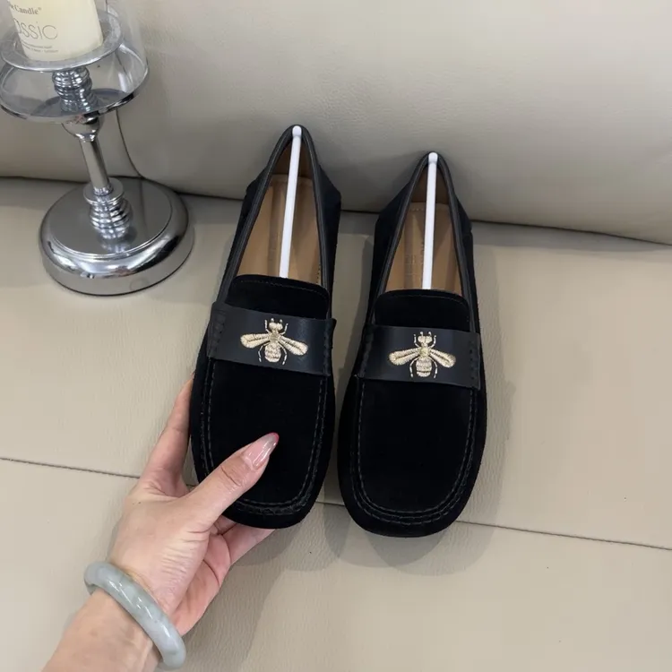 2025时尚百搭乐福鞋防臭头层牛皮拼接豆豆鞋低帮透气舒适磨砂皮