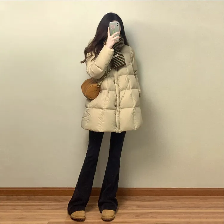 高充绒量巨好看的棉服2025年冬季新款高级感保暖中长款网红短款