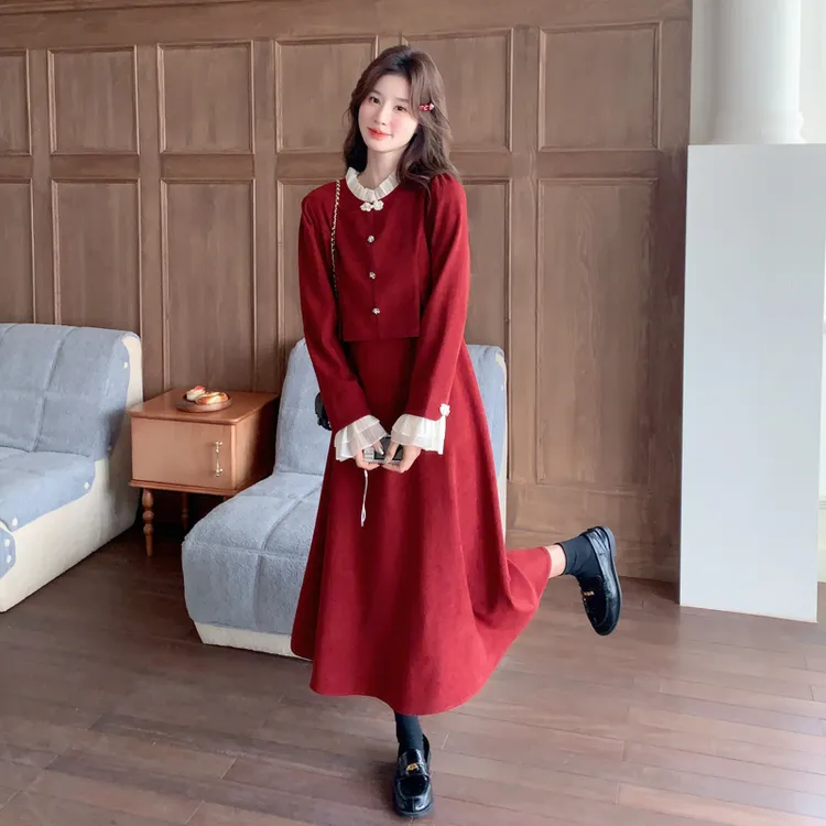 早秋红色高级感假两件连衣裙女2025新款回门服日常可穿气质a字裙