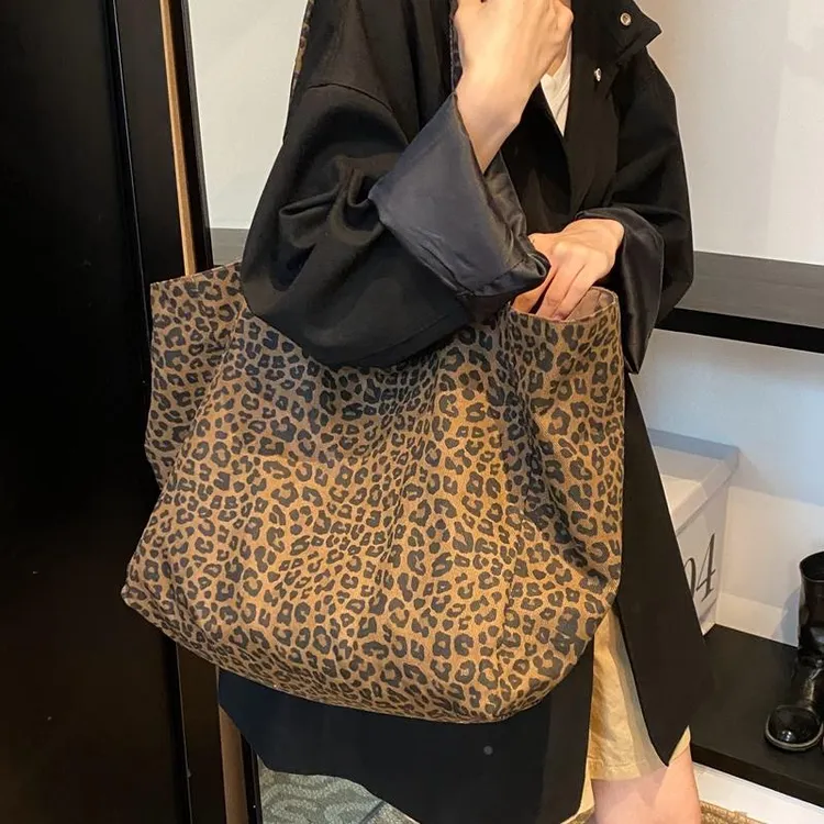 【新疆包邮】韩系小众豹纹帆布包女秋冬新款休闲慵懒风单肩包托特包
