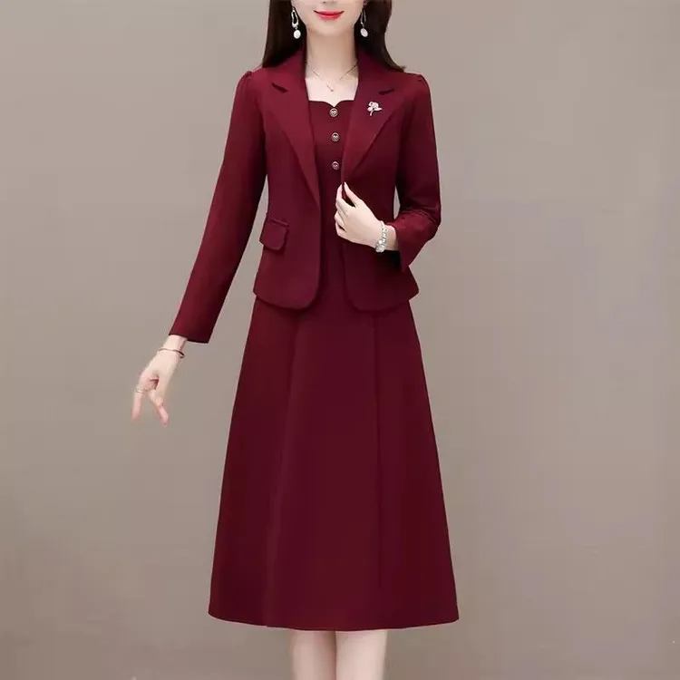 两件套连衣裙女2025秋季新款气质小西服显瘦显瘦妈妈时尚套装裙子