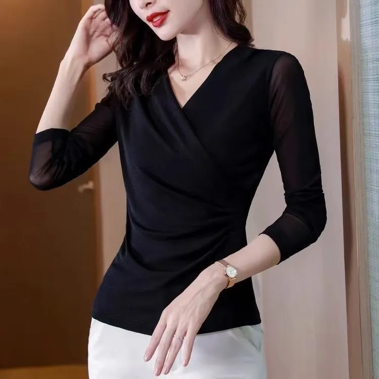 高端修身显瘦上衣2025年中袖t恤女V领收腰网纱打底衫韩版洋气小衫