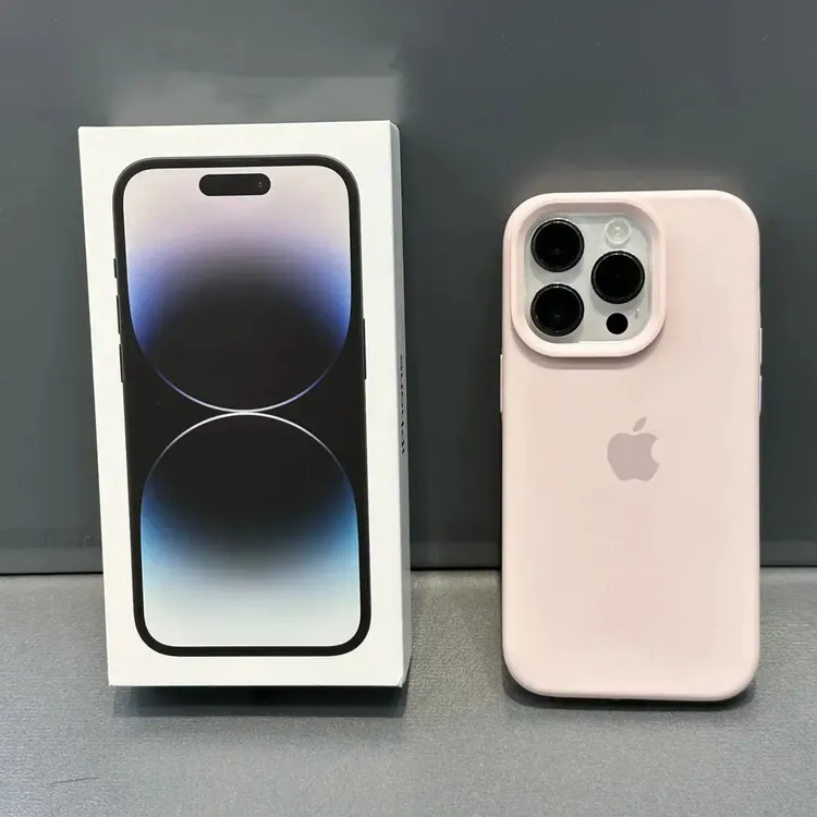 适用粉白色iPhone17promax手机壳16pro液态硅胶15/14/13保护套17