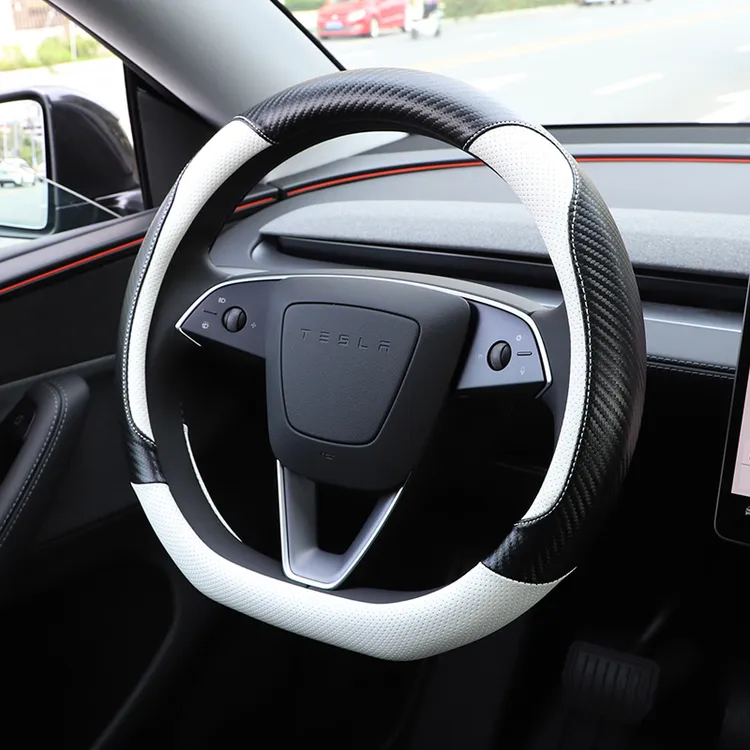 适用于特斯拉model3/Y方向盘套四季通用焕新版可爱防滑碳纤车把套