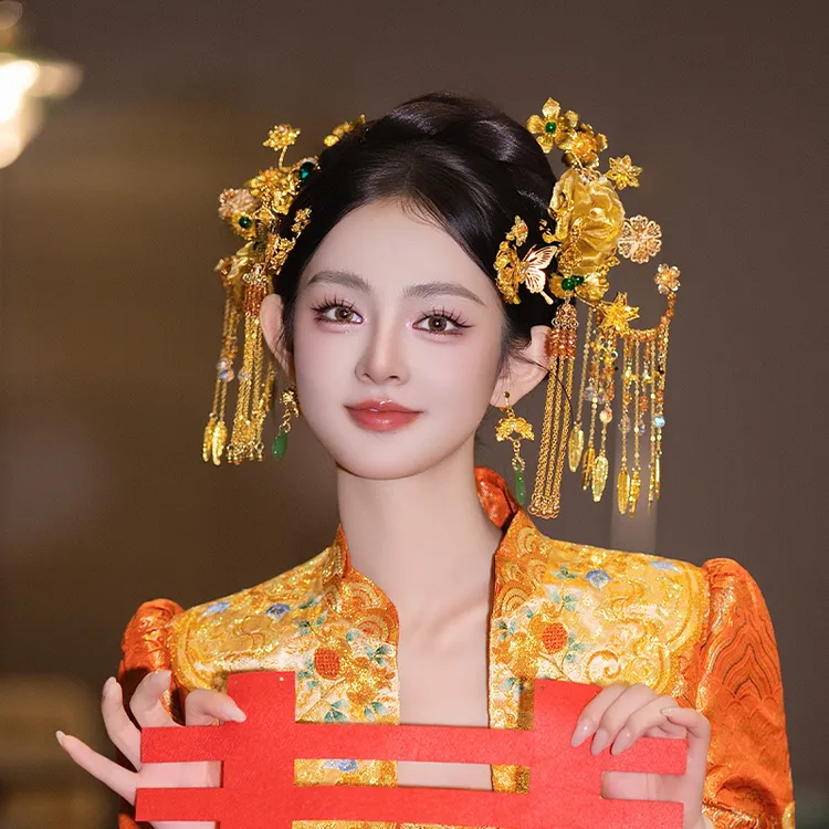 合金婚庆饰品 新娘古典传统手工花朵发簪新中式金色婚礼头饰D0642