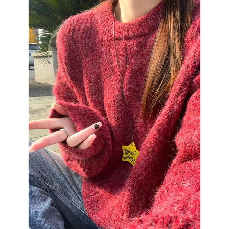 中国红肌理感圆领针织毛衣男款秋冬保暖内搭简约套头情侣打底卫衣