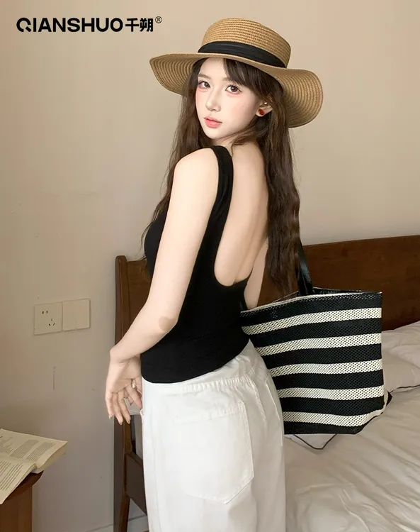 千朔美式辣妹露背吊带女夏季u型外穿美背文胸一体内搭带胸垫上衣