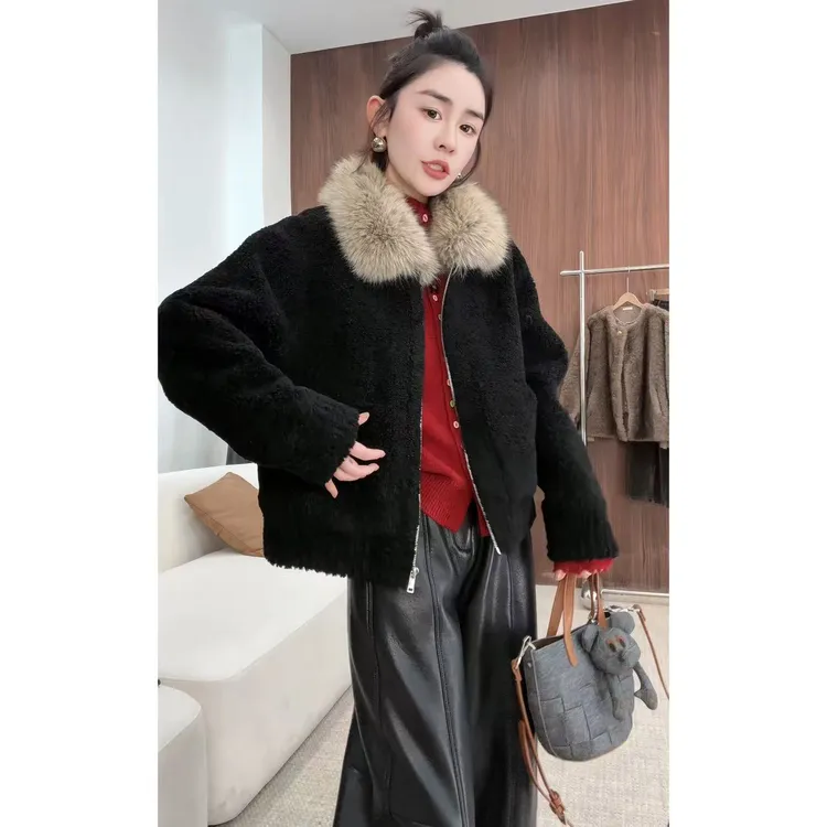 玖了个玖 2025秋冬新款宽松型厚款女毛领女士保暖短外套2512C8955