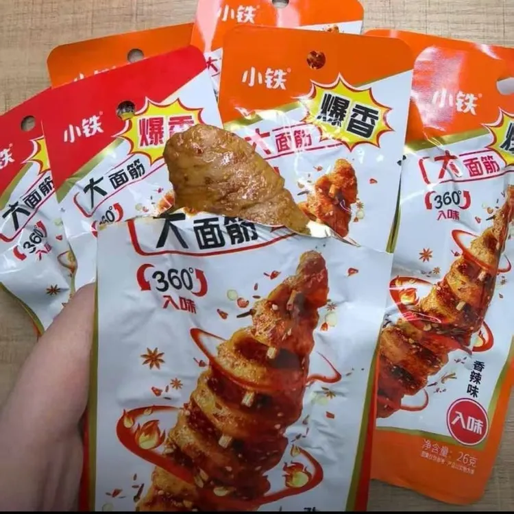 新疆西藏包邮新日期小铁烤面筋香辣孜然味嚼劲辣条追剧休闲零食美