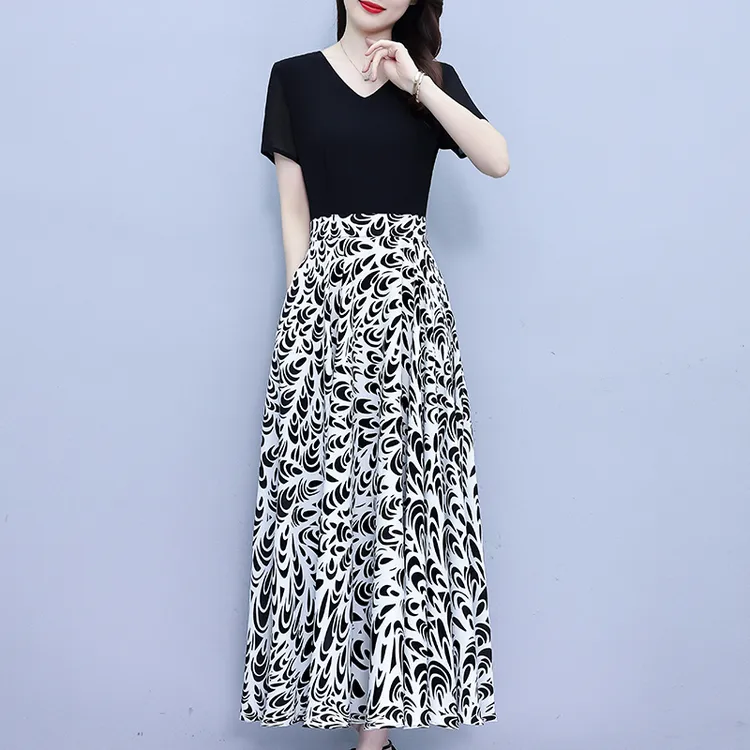 2024夏季新款连衣裙大码碎花胖mm收腰遮肚显瘦过膝长裙有口袋