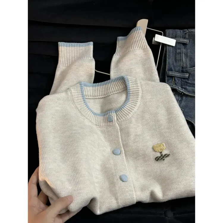 正品撤柜羊毛衫拼色假两件针织开衫秋冬新款加厚毛衣外套上衣