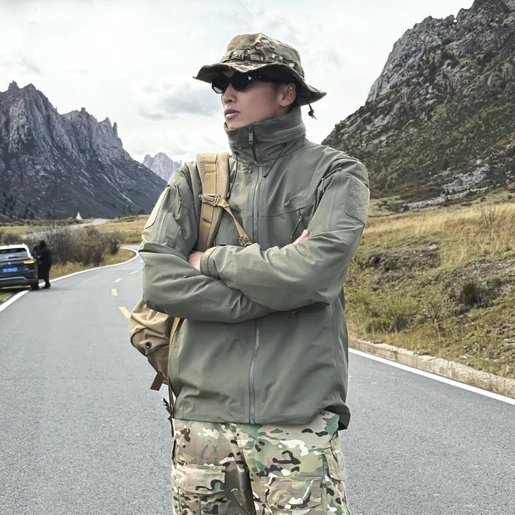 GUNCHILL军潮GEN2硬壳冲锋衣EPTFE膜防风防水登山服户外徒步外套