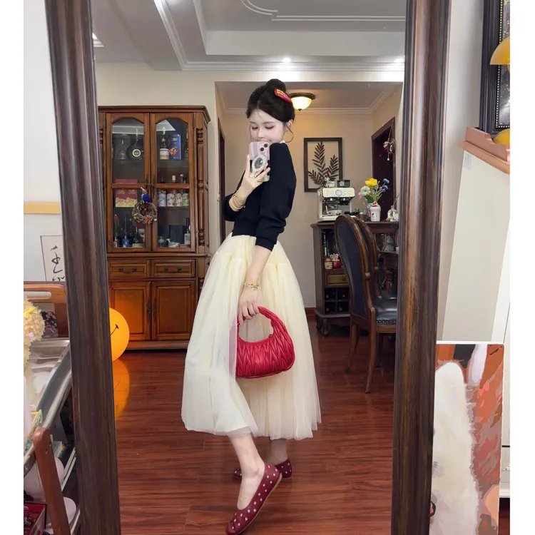 秋装女装网红小众炸街高级感衣服时尚洋气裙子套装时髦气质两件套