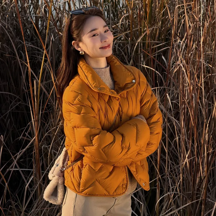 HELA AOMI “爱心排骨鹅”90白鹅绒肌理感保暖泡芙羽绒服CY5DM02586