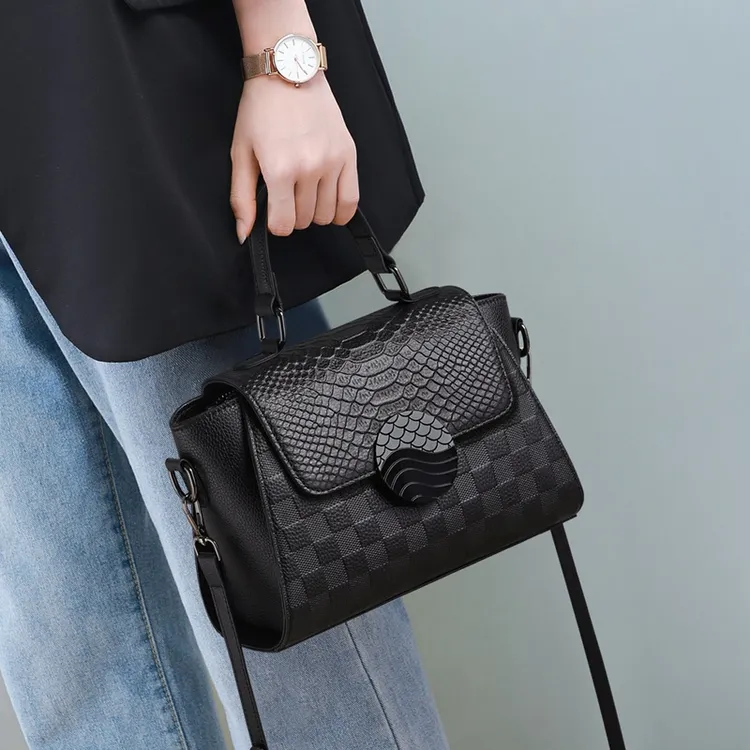 包包2025新款真皮女包春夏大容量轻奢手提包bags通勤单肩斜挎包