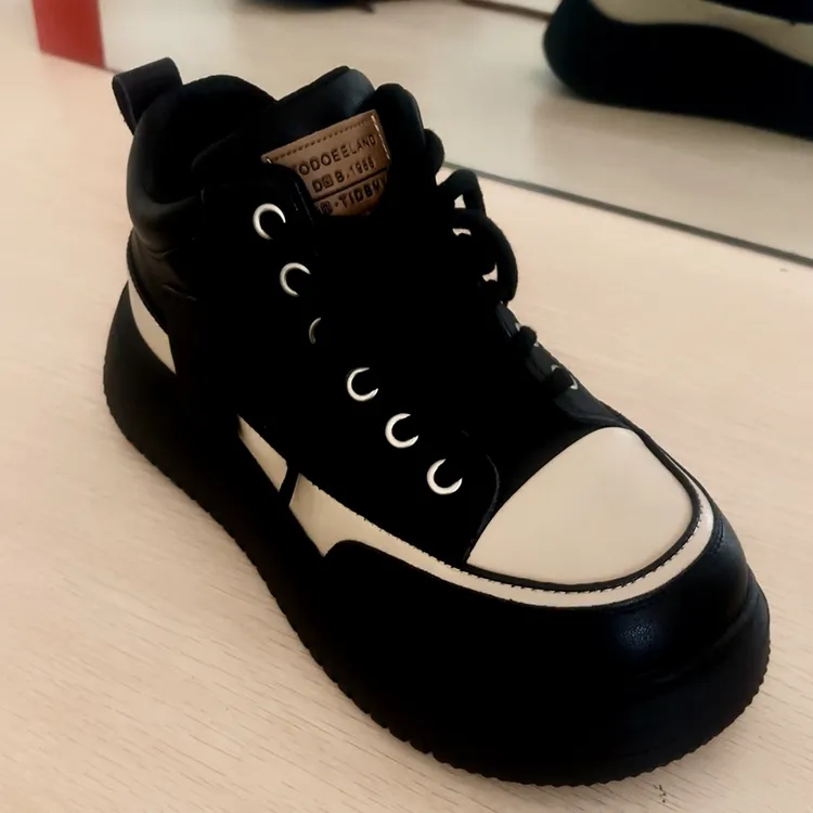 常规款纯色拼色休闲秋季高帮鞋运动厚底时尚黑色高帮系带圆头