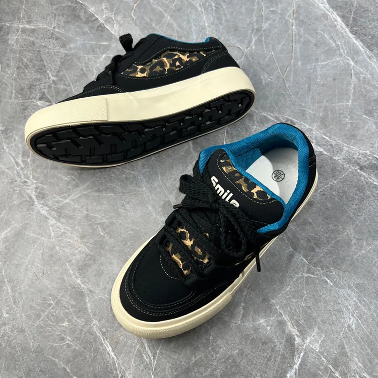 原创设计豹纹男鞋小众痞帅开车板鞋2025新款秋季厚底面包男生鞋子