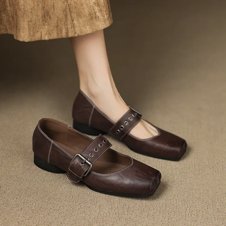 2025年新款方头浅口单鞋女一字式扣带粗跟复古百搭矮跟玛丽珍女鞋