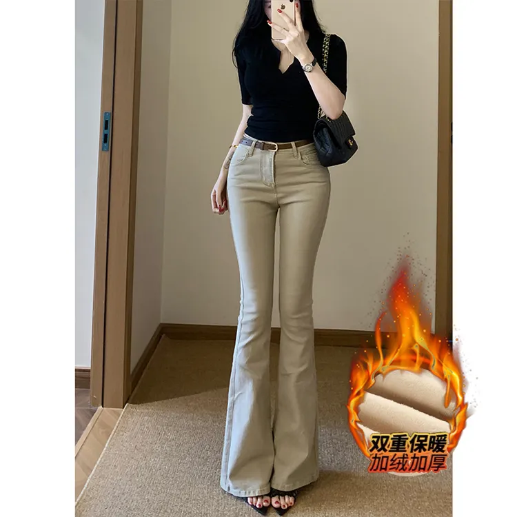 老钱风复古加绒简约修身微喇牛仔裤女2025年冬季新款高腰显瘦长裤
