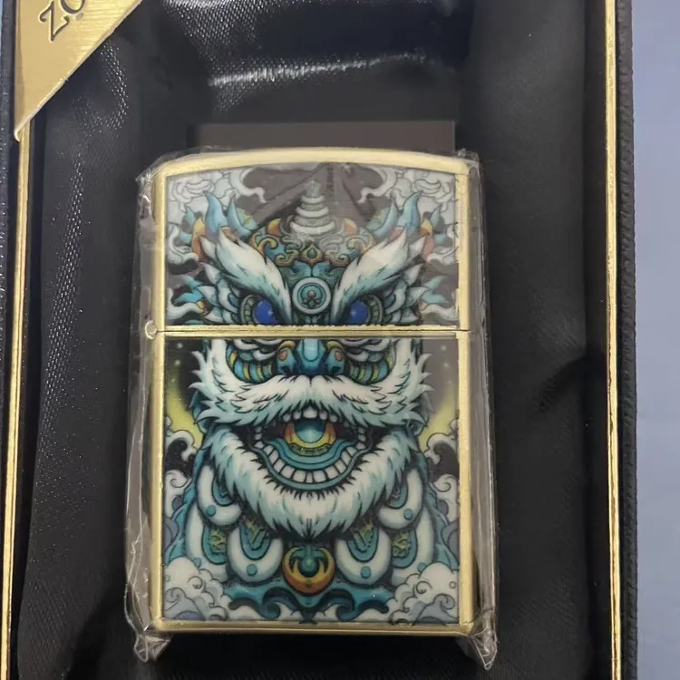 佐罗打火机 全新 全部特价处理 不说话随机发货