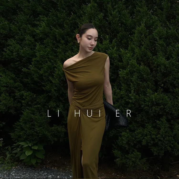 LiHuiEr李慧儿【旧灯】2025夏季新款时尚百搭极简风上衣YC-461