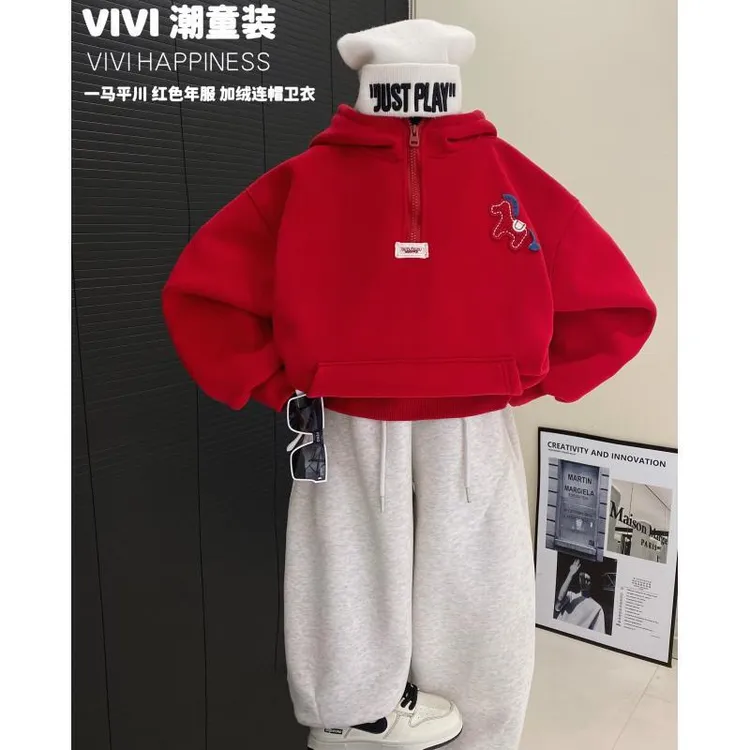 VIVI童装【一马当先】冬款中大童红色拉链刺绣连帽加绒卫衣