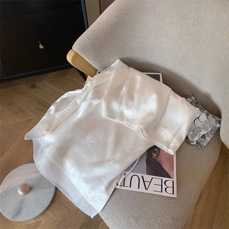 白色新中式国风提花盘扣半身裙女2025春夏季高腰显瘦开叉拼接纱裙