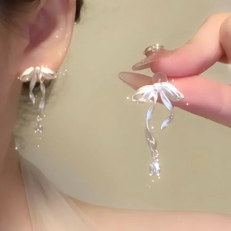 SAPTEFAMOU 925银耳饰 少女感蝴蝶结甜美耳环女精致无耳洞耳夹