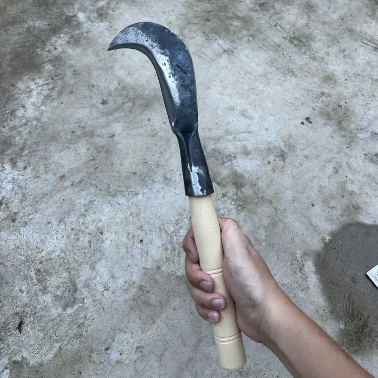 纯手工锻打农用镰刀割草砍树劈柴开路多功能实用工具
