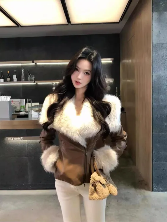 韩系高级感棕色毛毛领皮衣外套女秋冬美拉德复古别致收腰短款夹克