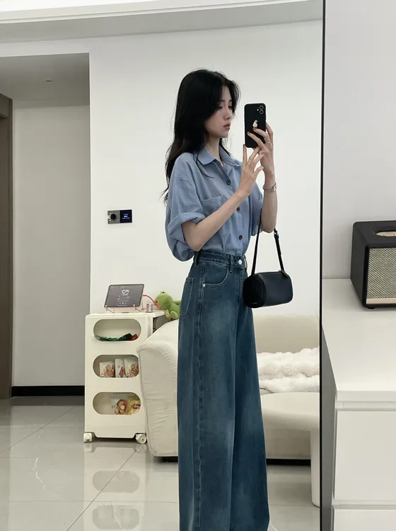 2025夏季韩系穿搭一整套宽松显瘦通勤短袖衬衫女阔腿牛仔裤两件套