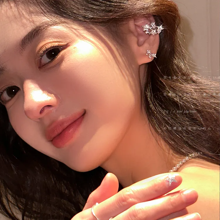 纯铜合成锆石耳饰 星星锆石耳夹女无耳洞耳环精致耳骨夹独特漂亮