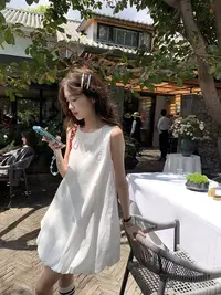 A22-1两色“花苞”无袖连衣裙